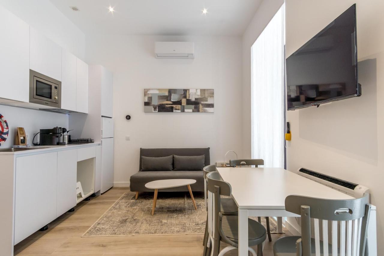 Modern And Bright- 2 Bd 2 Bth - Center Apartment Madrid Bagian luar foto