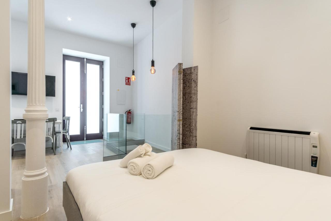 Modern And Bright- 2 Bd 2 Bth - Center Apartment Madrid Bagian luar foto